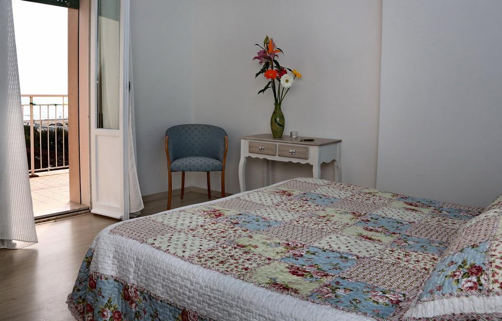 Hotel Santiago Milano Marittima Bagian luar foto